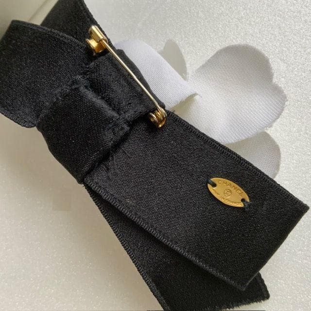 CHANEL カメリア リボン ブローチ
