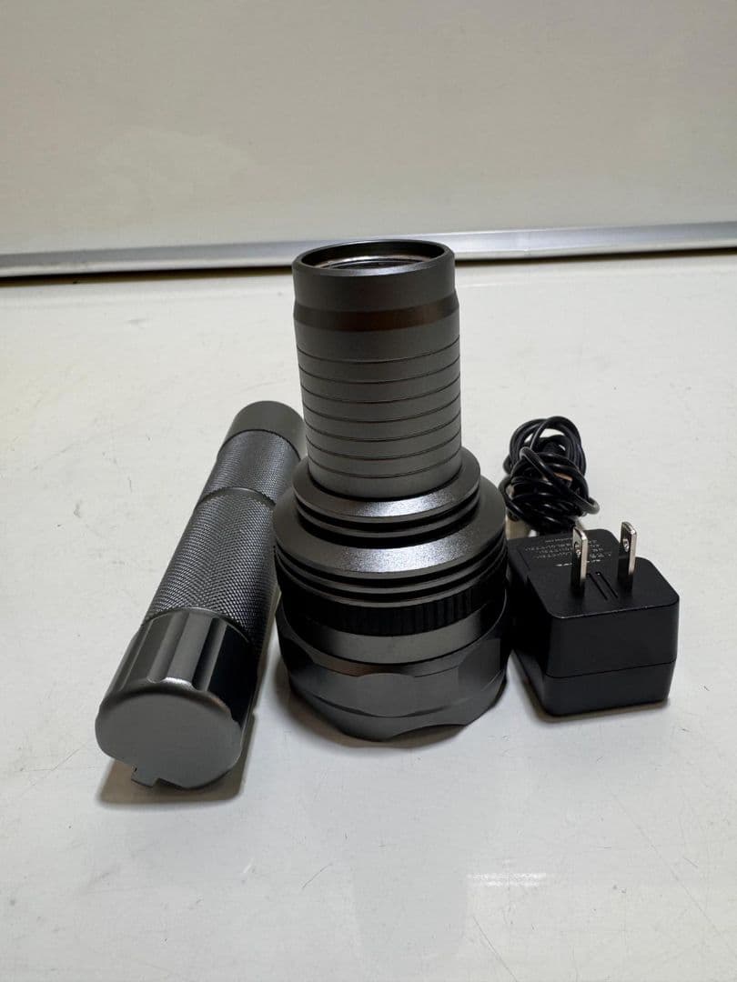 LED FLD-200 LED懐中電灯 グレー