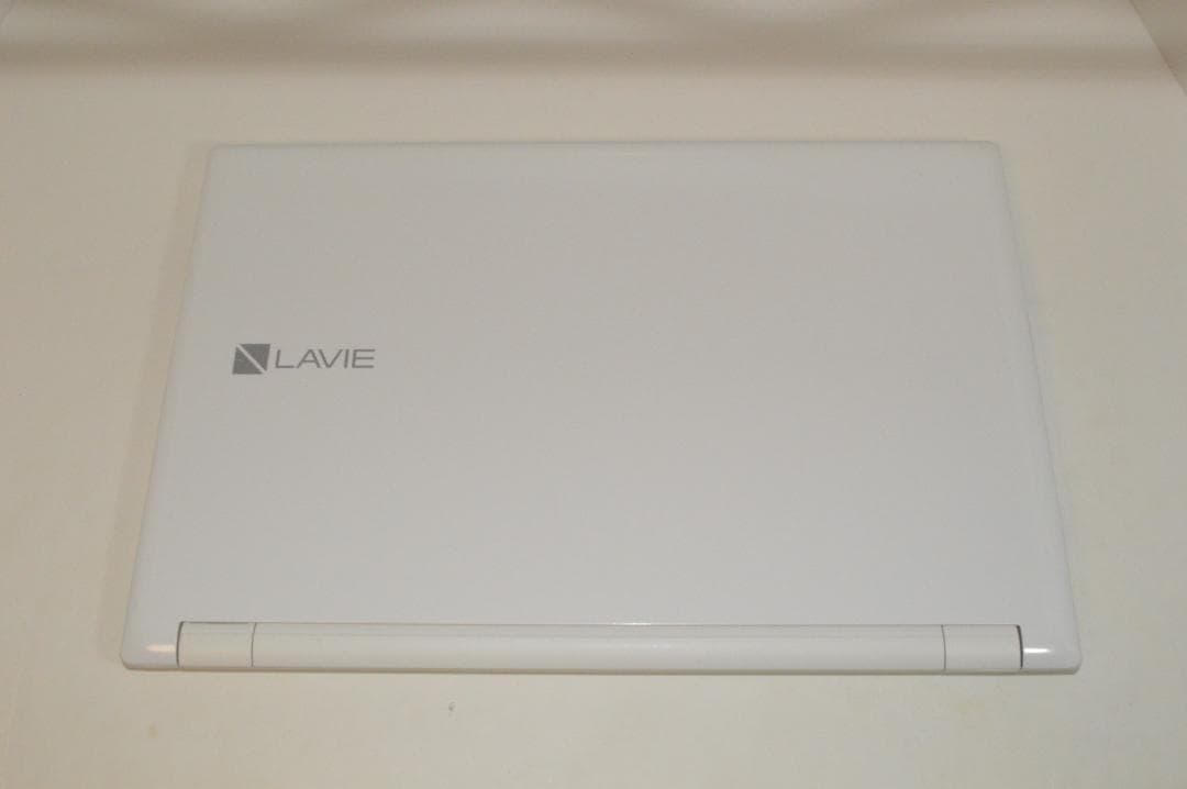 ホワイトLAVIE第8世代Corei7/32G/新品SSD1TB BD再生