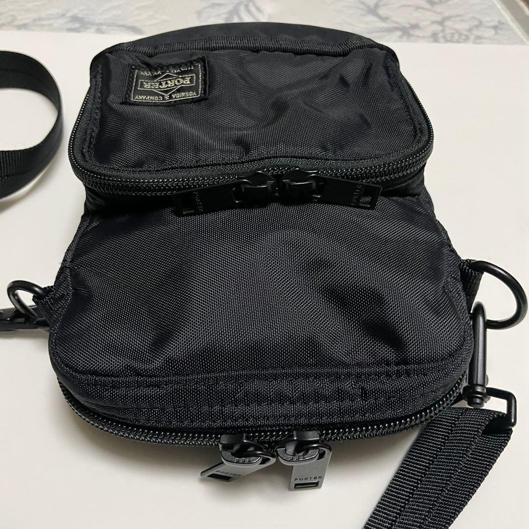 未使用に近い　ポーター フラッシュ　FLASH ショルダーバッグ　ブラック