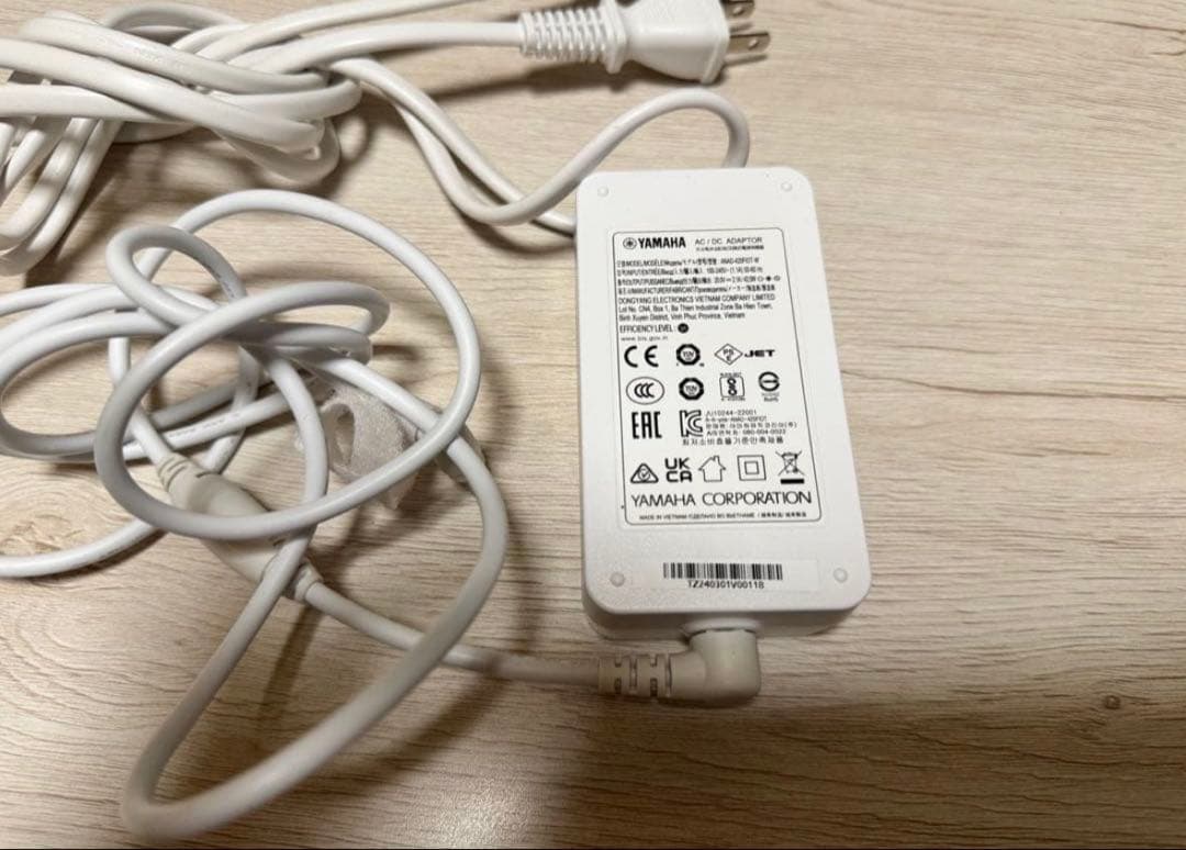 YAMAHA コンパクトサウンドバー SR-C20A ホワイト