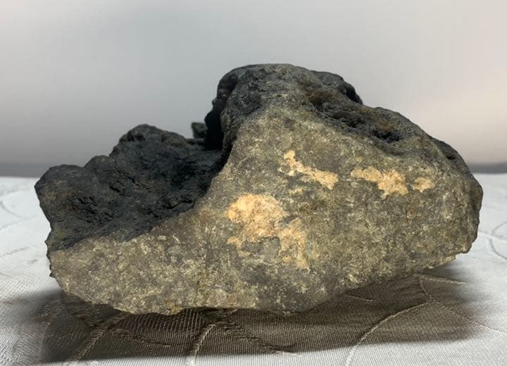 佐治川石 ウブ 桐箱付  『清風明月』  横15×高29.5(cm)