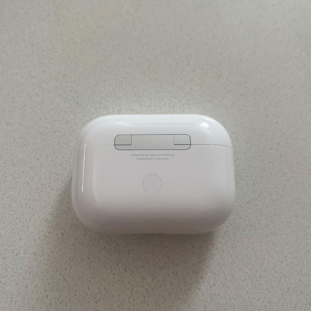 AirPods Pro 2 USB-C ケース本体のみ