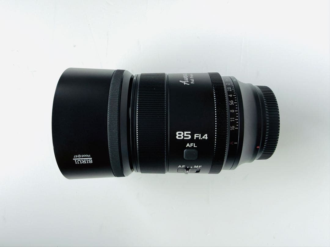 sirui aurora 85mm f1.4 35mm f1.4 Eマウント