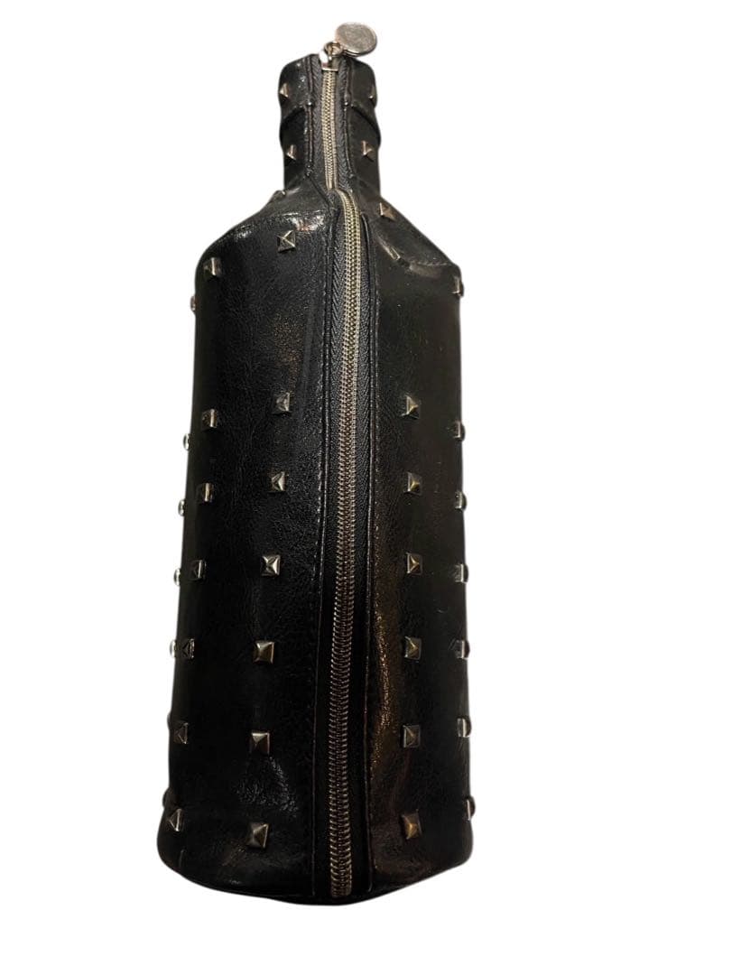 スタッズ付きブラックメタルワインラックプラスレザーボトルカバー2点セット