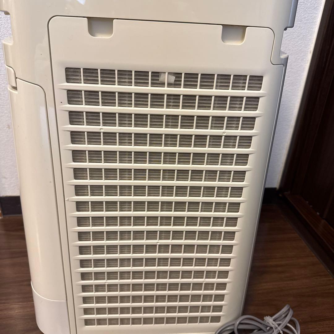 新品　SHARP 空気清浄機 ホワイト