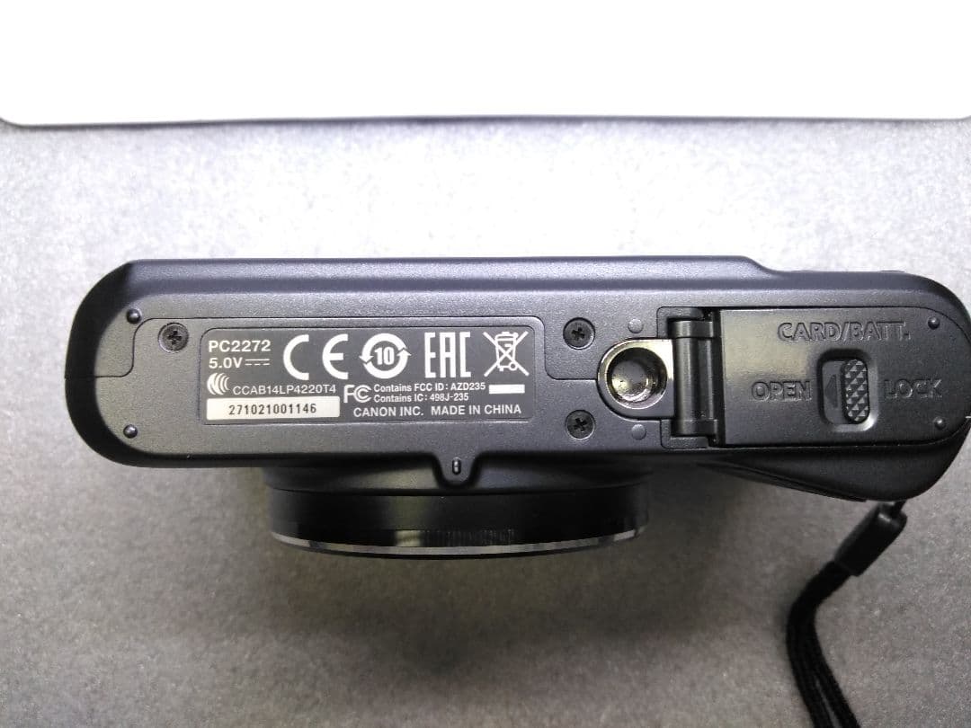 キャノン SX720HS 初期化済み　SDカード32GB付き 少し難点あり