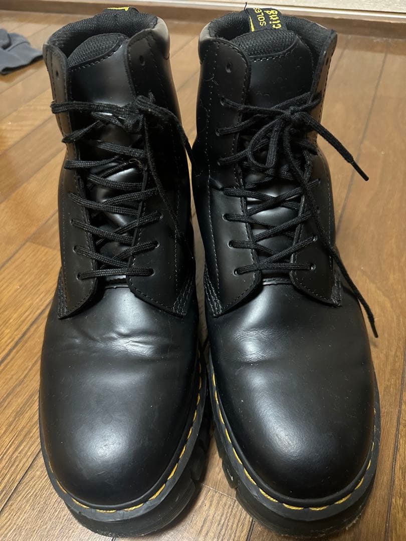 Dr.Martens ドクターマーチン 8ホール 27センチ