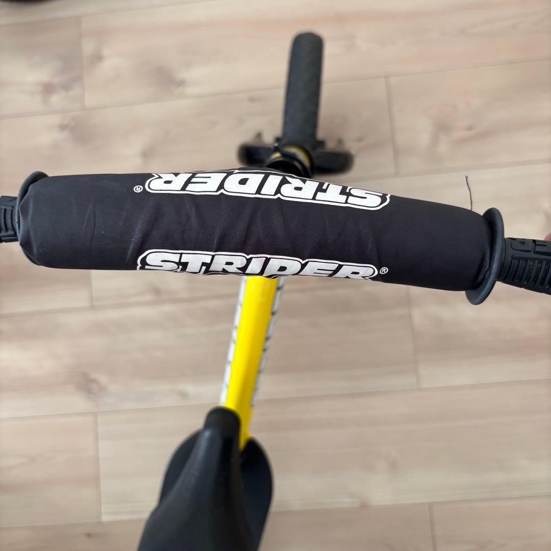 STRIDER バランスバイク イエロー 12インチ　スポーツ