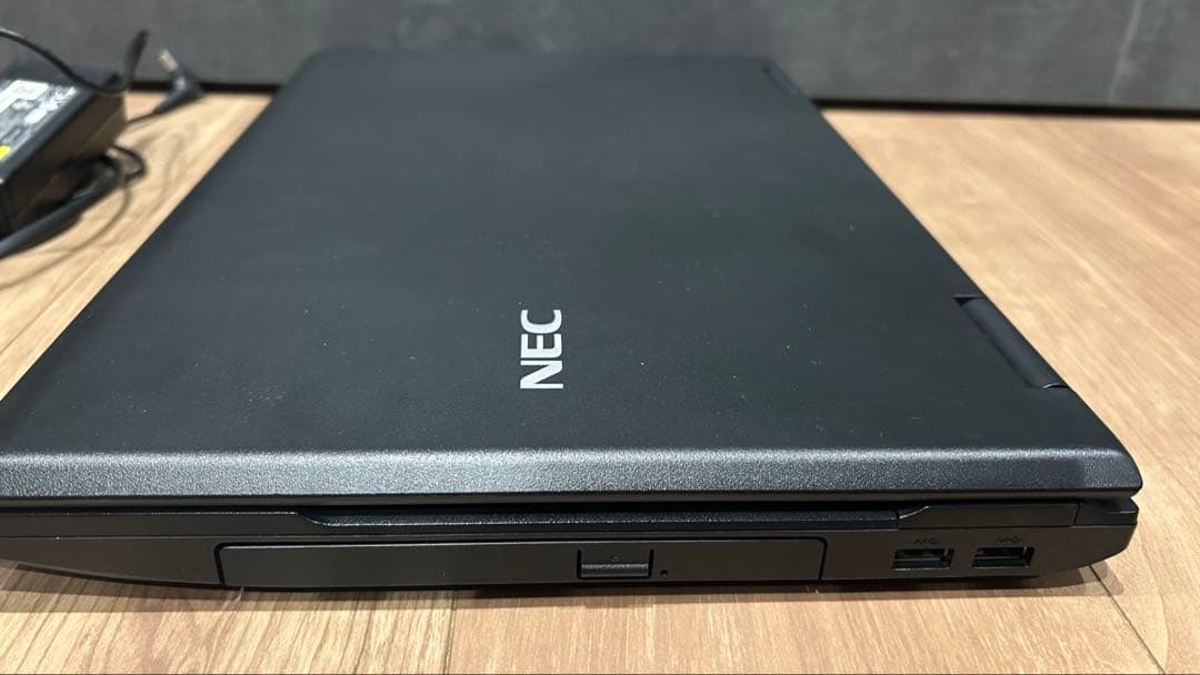 NEC ノートパソコン SSD搭載で爆速！ 初期設定済みで届いてすぐに使えます