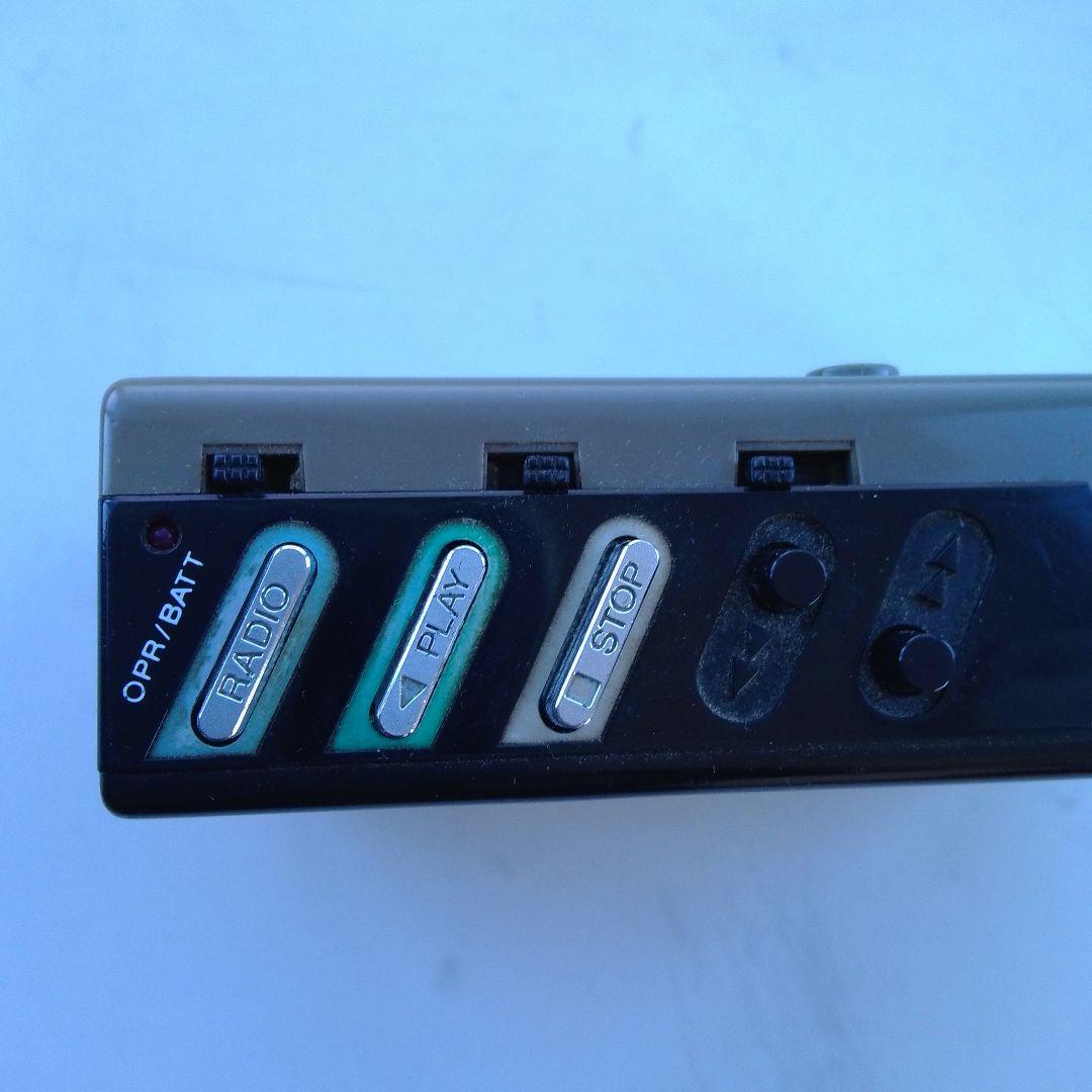 ソニーウォークマンWM-F15（【ジャンク品】ラジオ受信可能、カセット故障）