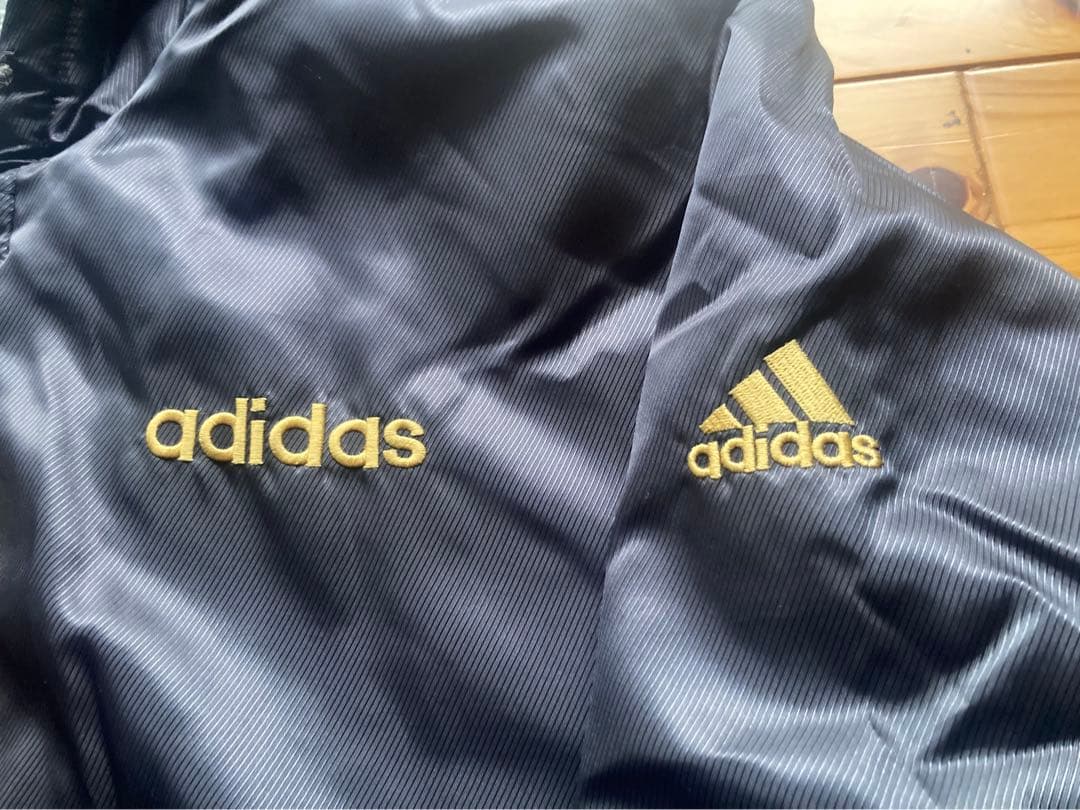addidas 黒 ベンチコート O 美品