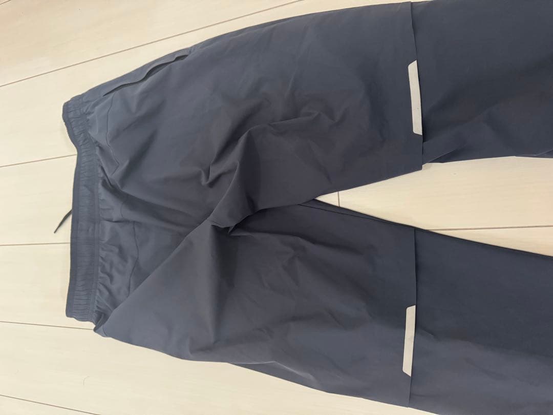On Core Pants ネイビー