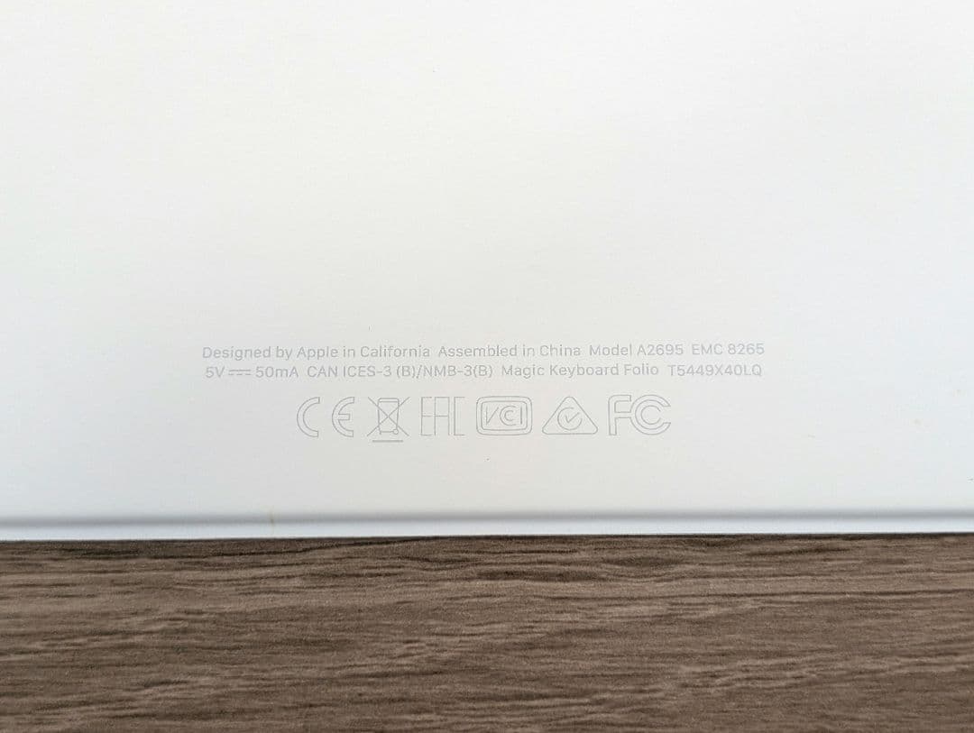 ★美品★Apple Magic Keyboard folio MQDP3J/A