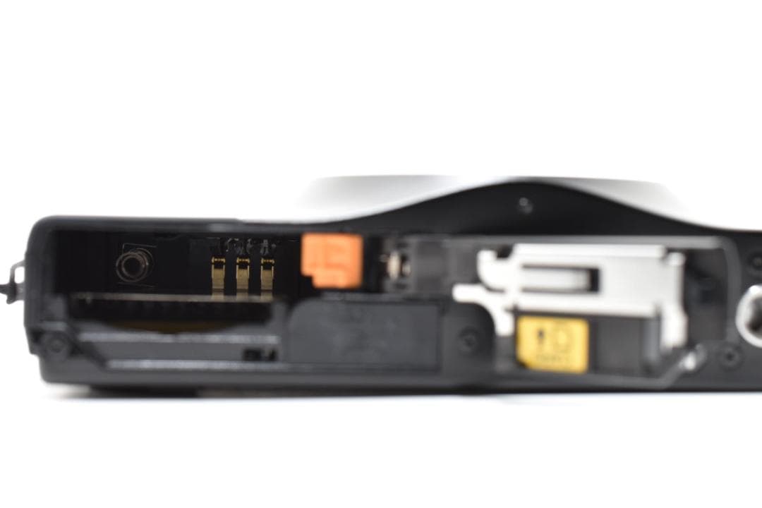 ■ ほぼ新品 ■ ニコン　Nikon COOLPIX S8000 ブラック