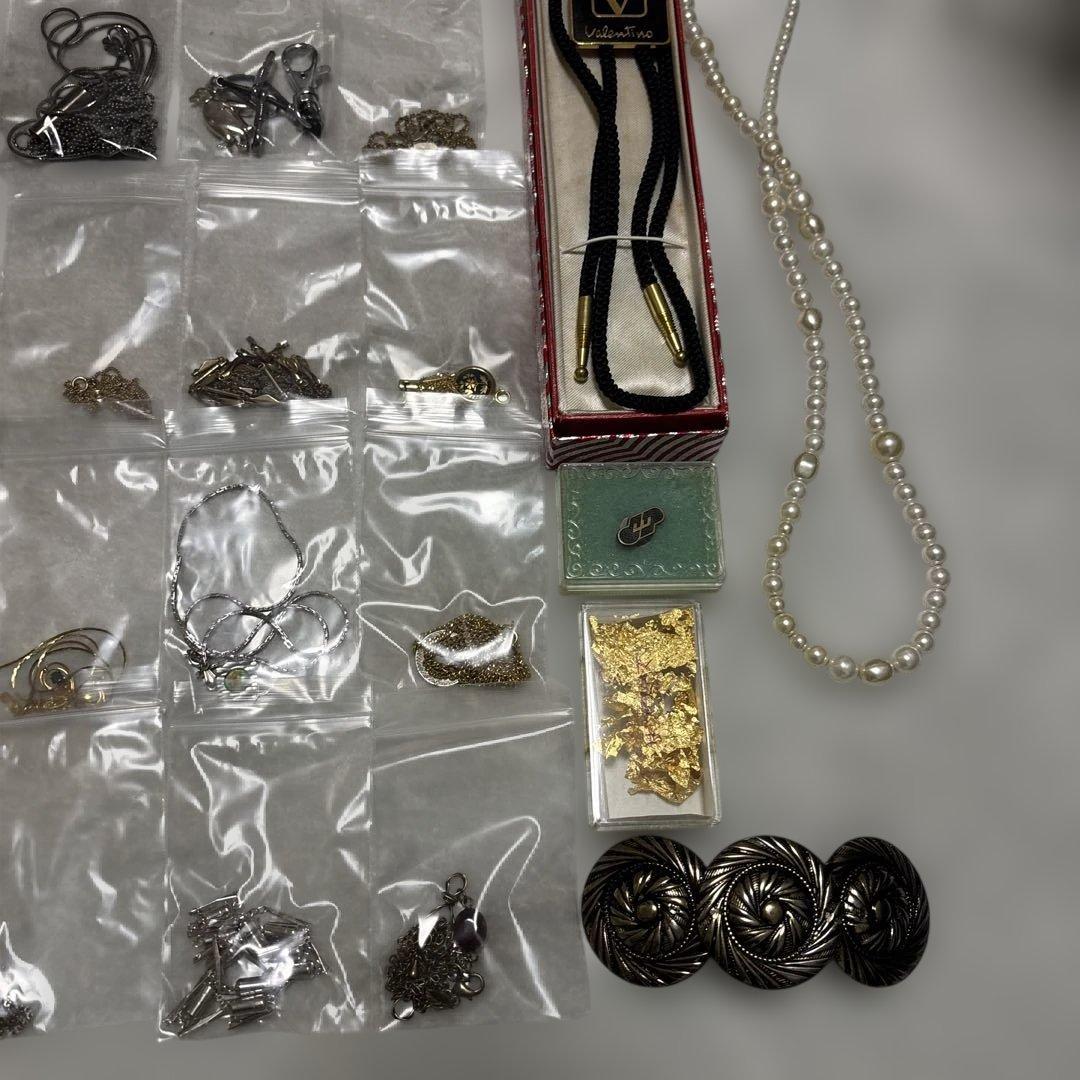 遺品整理品❗️アクセサリー まとめ売り 大量 ジャンク品 ネックレスなど