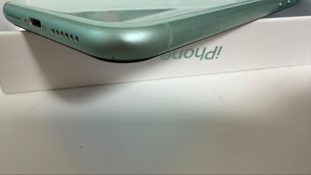 【完品】iPhone 11 ミントグリーン64GB SIMフリー 本体