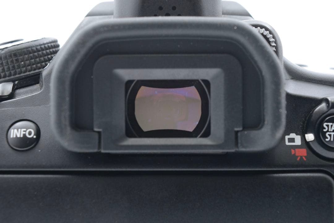 EOS 80D/Canon EF-S18-135㎜F3.5-5.6 IS USM