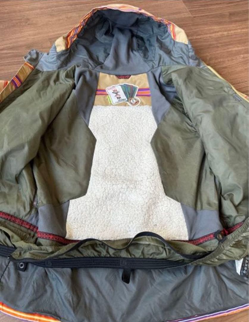 【バートン】BURTON オレンジDRY Lサイズ　暖かい　機能的