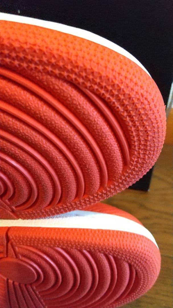 ナイキ エアジョーダン1 レトロ レア エアマックス オレンジ