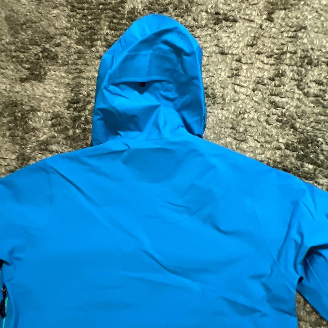 新品Ｍサイズ　高機能ラウドマウスゴルフメンズダントツ撥水レインウェア　ブルー
