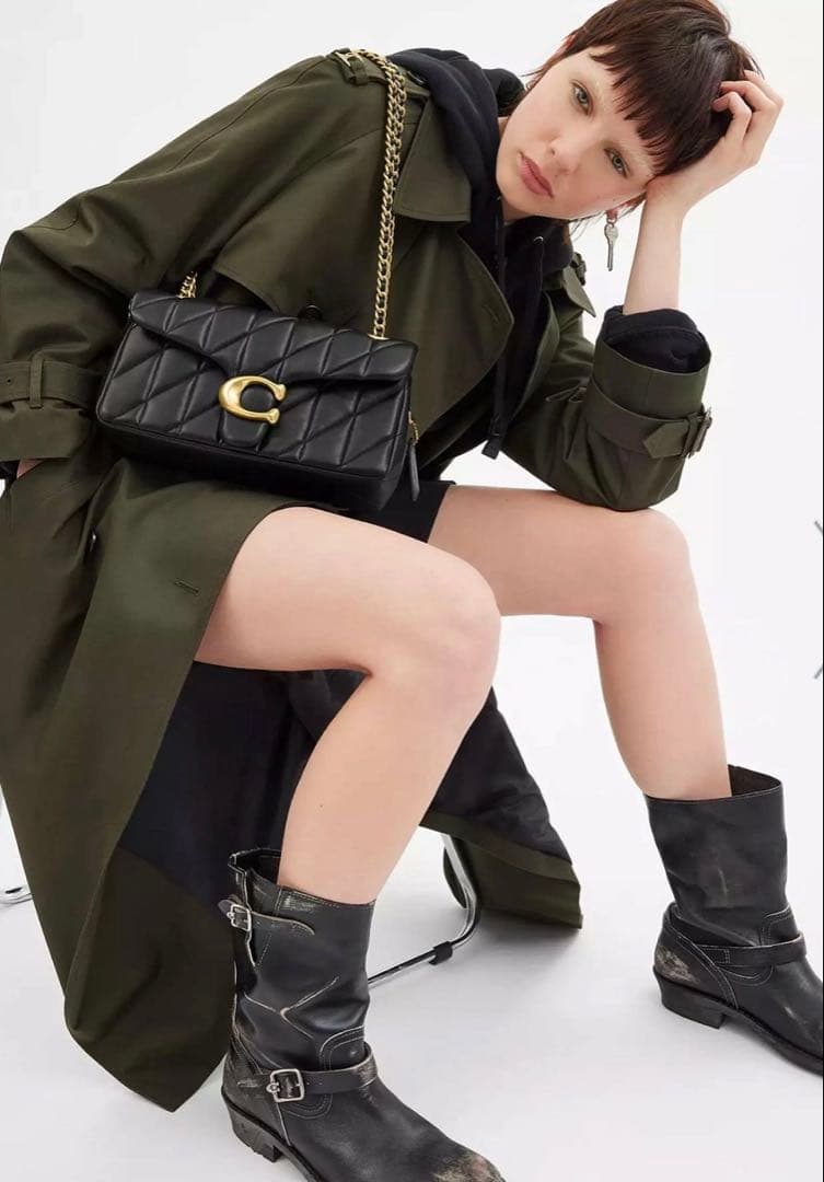 【新品】COACH タビー ショルダー バッグ 26・キルティング　ゴールド