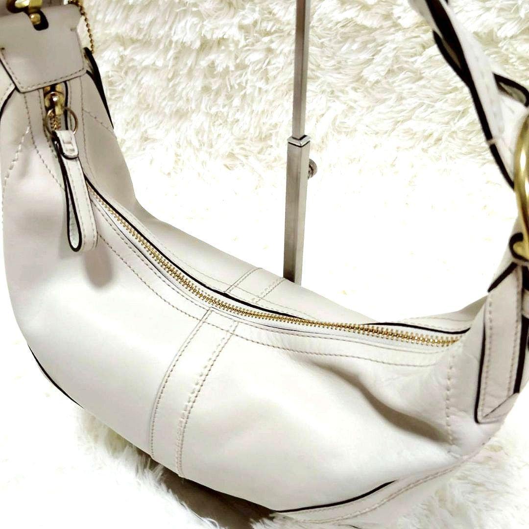 美品✨ COACH ホーボー ワンショルダーバッグ レザー ホワイト