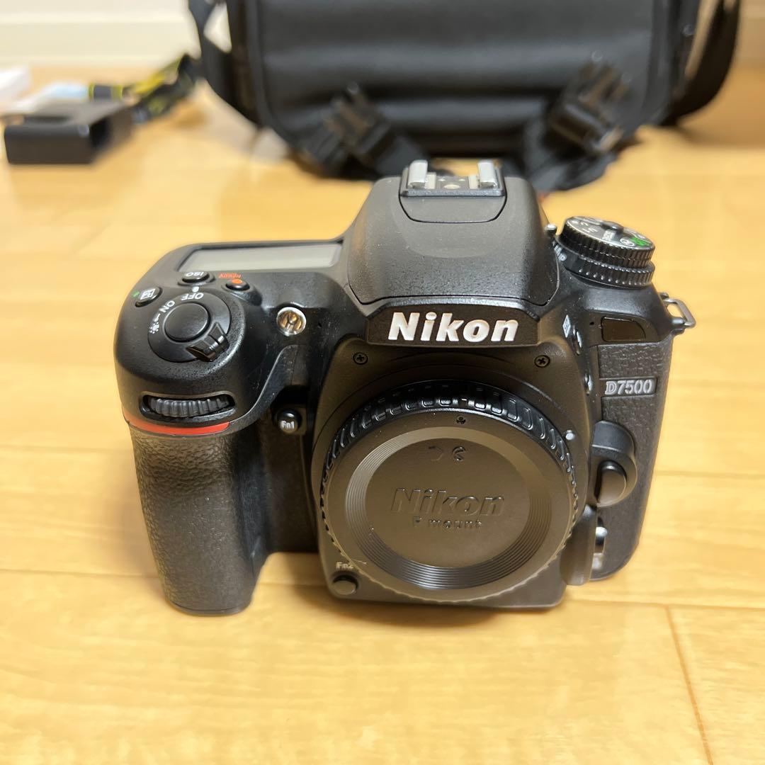 Nikon D7500 最終値下げ‼️ 2019年グランプリ一眼レフ
