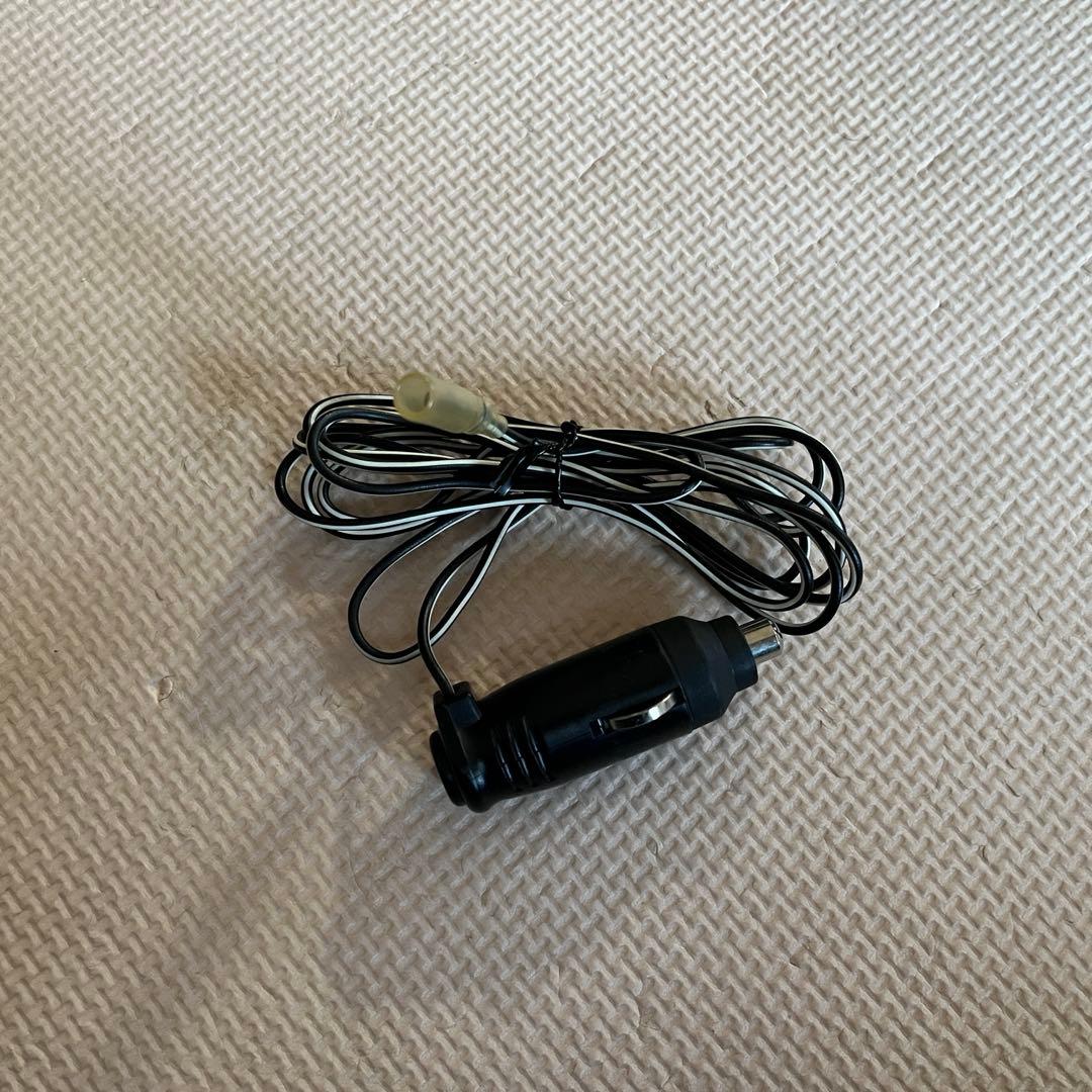 トラスト インテリジェントインフォメーター 本体と付属品