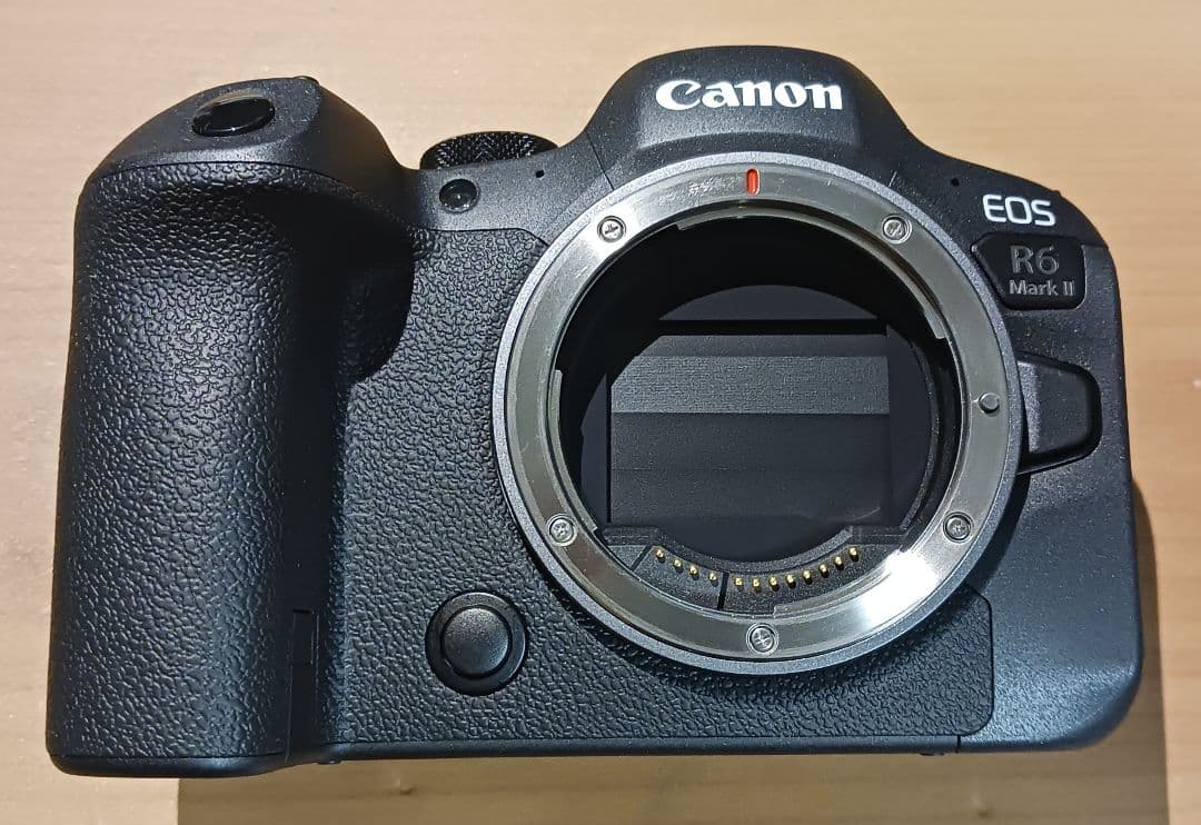 【ほぼ新品】Canon EOSR6mark2 ボディ
