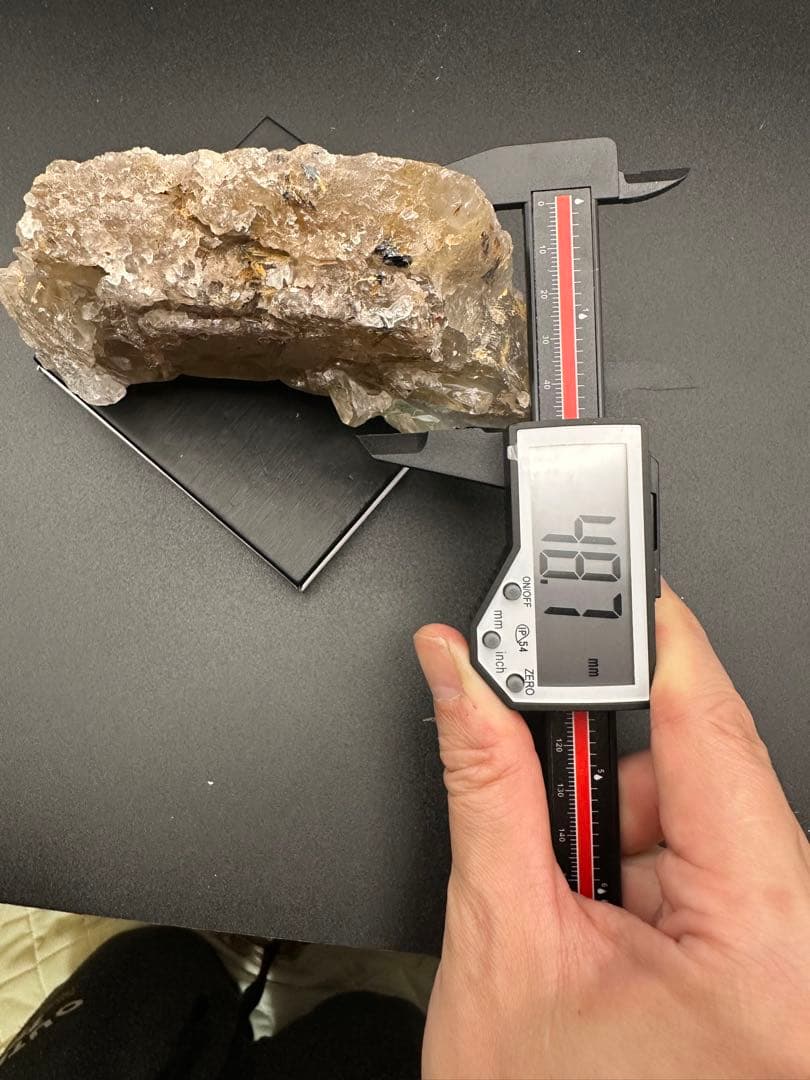 ゴールドルチル原石！かなり貴重です！