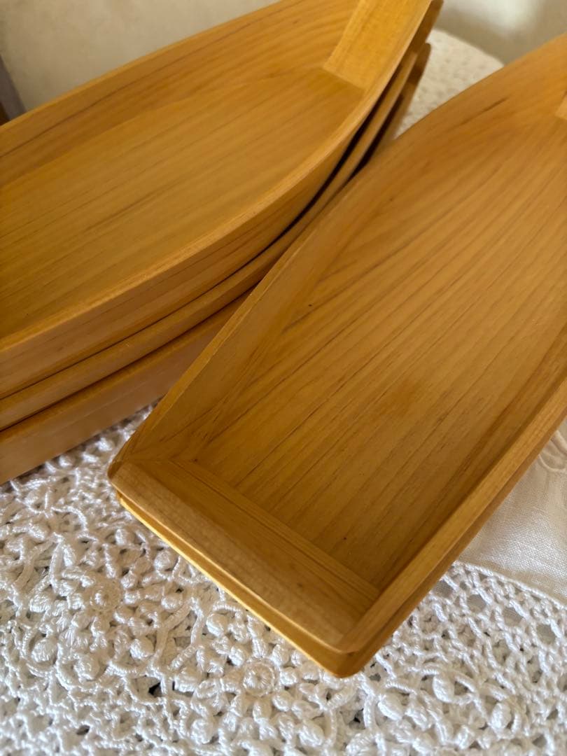 伝統継承の逸品：船大工 故 新沼留之進氏 手造り 木皿 5枚組（和船）