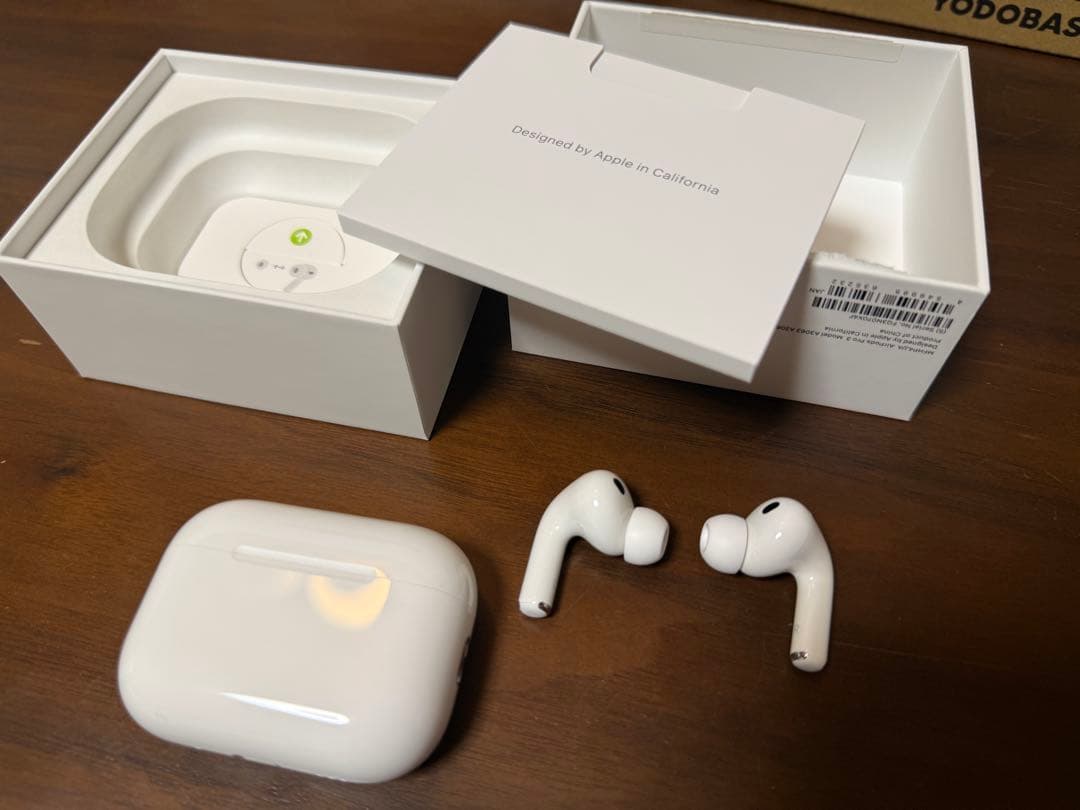 中古 最新 AirPods Pro 3 本体