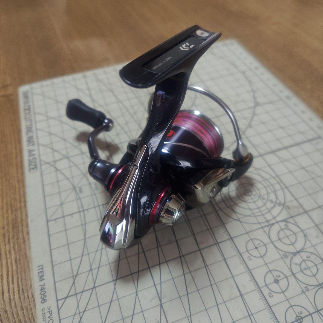 Daiwa LT2000S スピニングリール