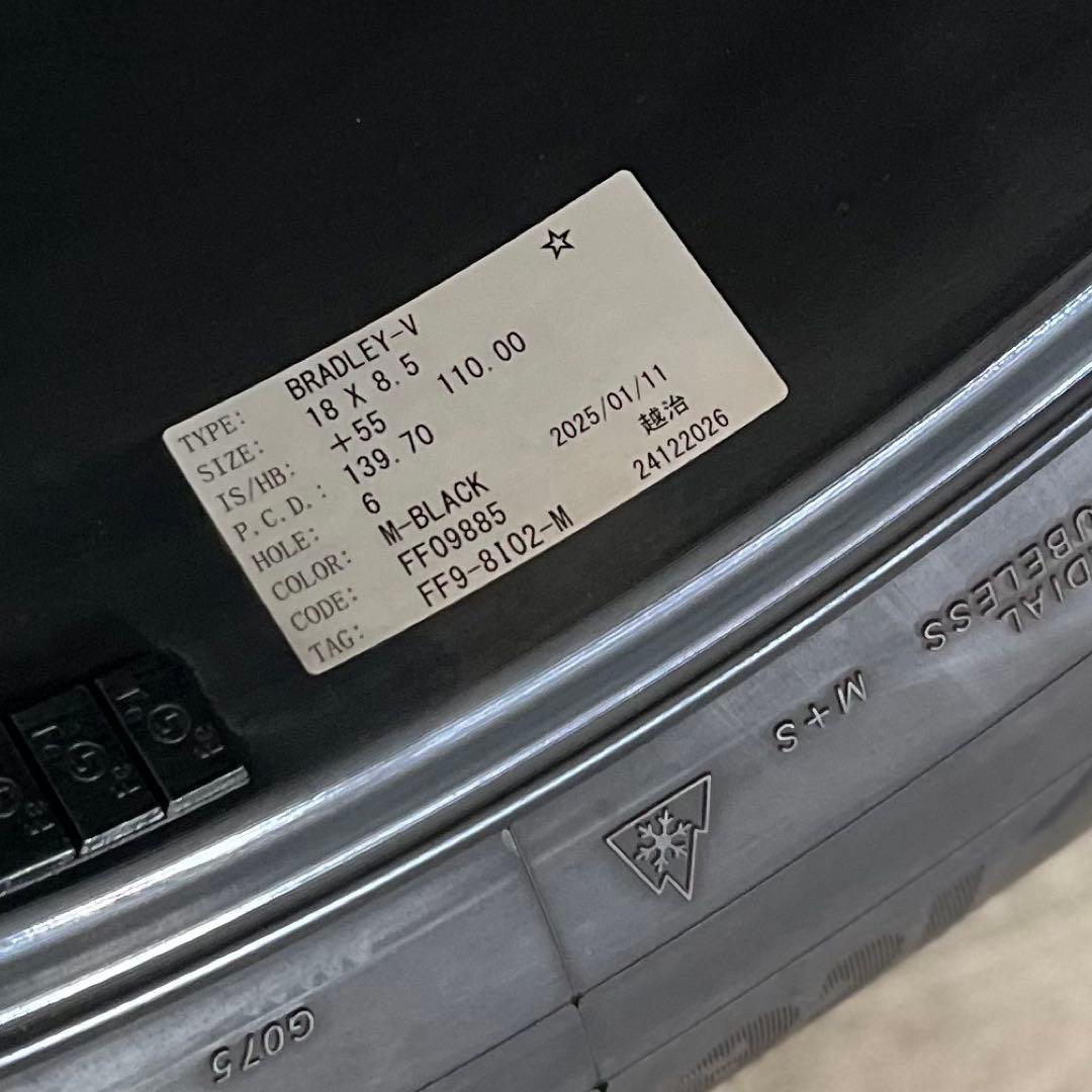 4X4 エンジニアリング ブラッドレーV ホイール　スタッドレスタイヤ　4本