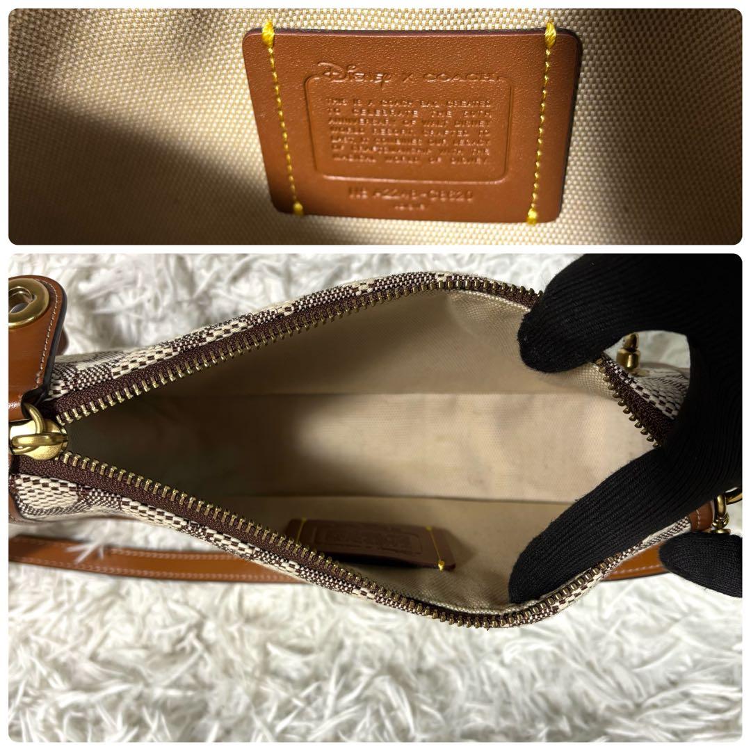 ✨極美品/50周年限定品✨コーチ×ディズニー スゥインガーバッグ ターンロック