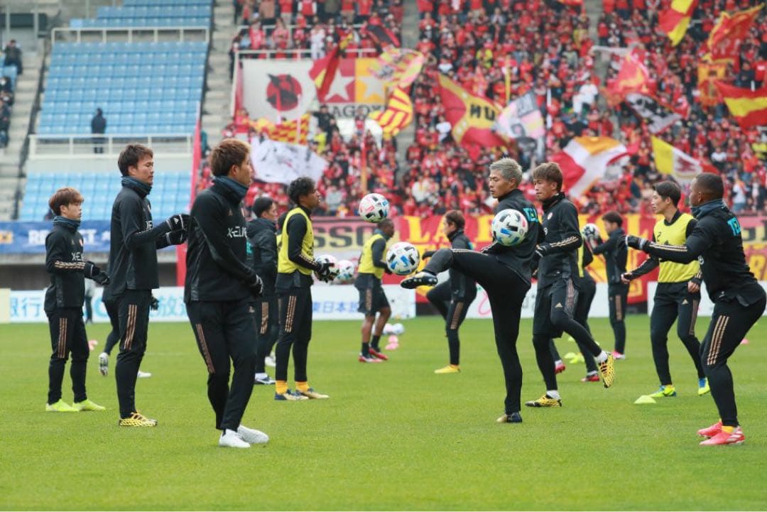 ホ*テ様 ベガルタ仙台　支給品2020公式ウォーミングアップウェア上下セット