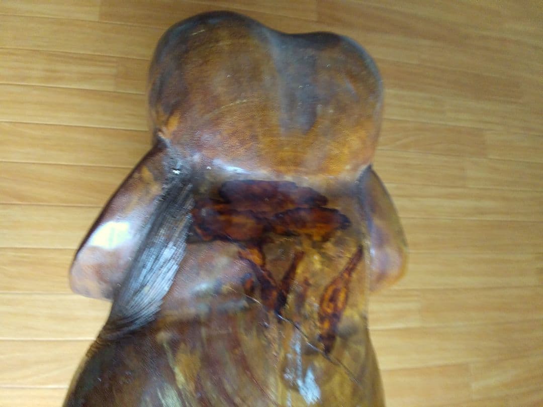 木彫りの大きい象チーク材