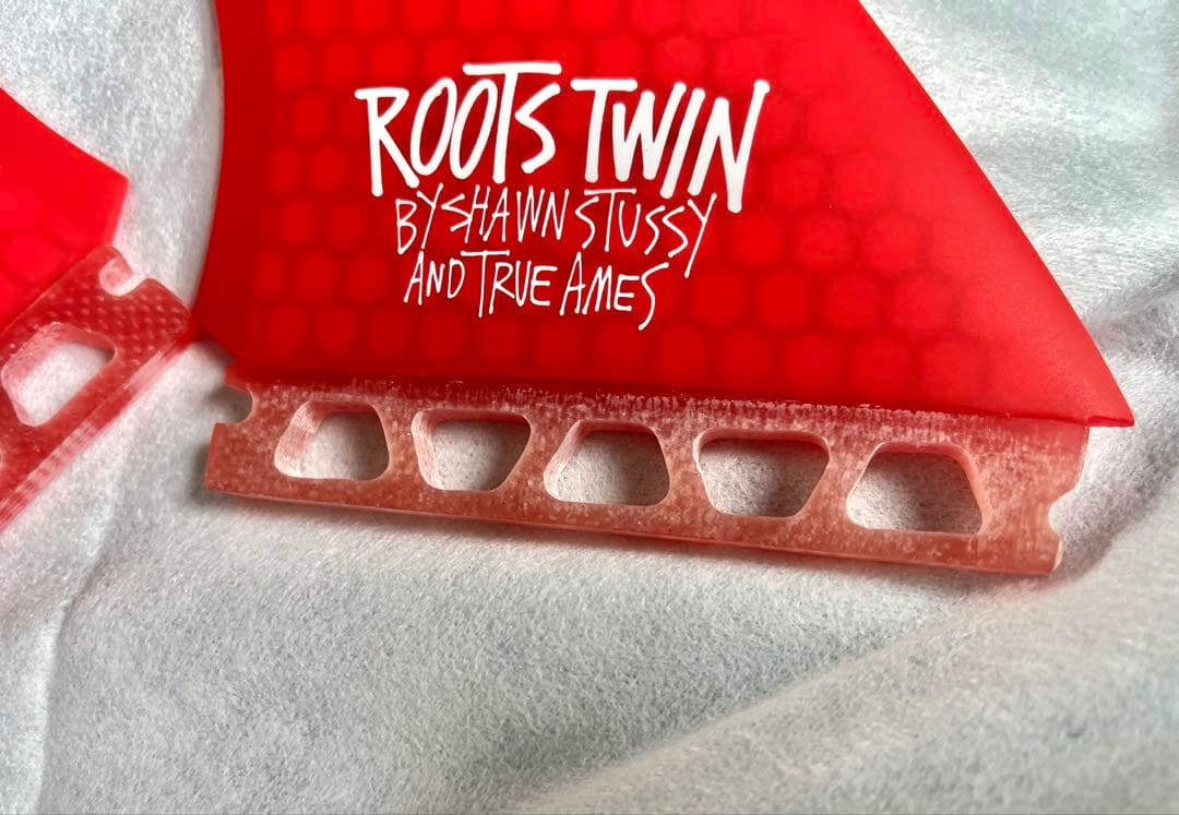 TRUE AMES STUSSY ROOTS TWIN TINTRED Sフィン