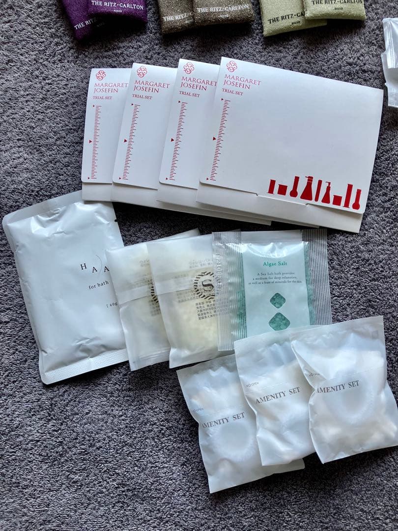 ホテル アメニティリッツ ホワイトティdiptyque omnisens 雪肌精