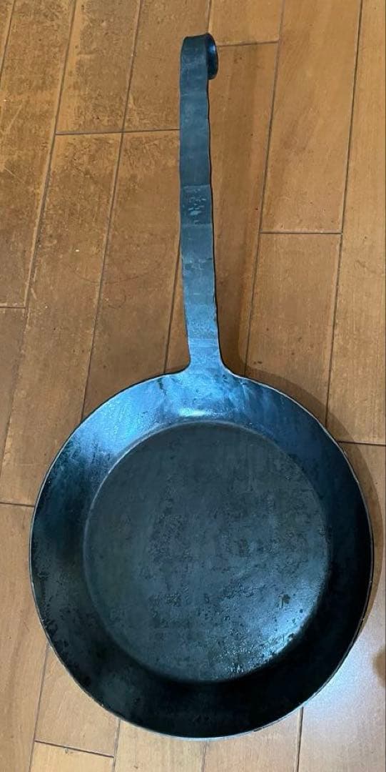 ターク鉄製フライパン　ドイツ製　6号28cm
