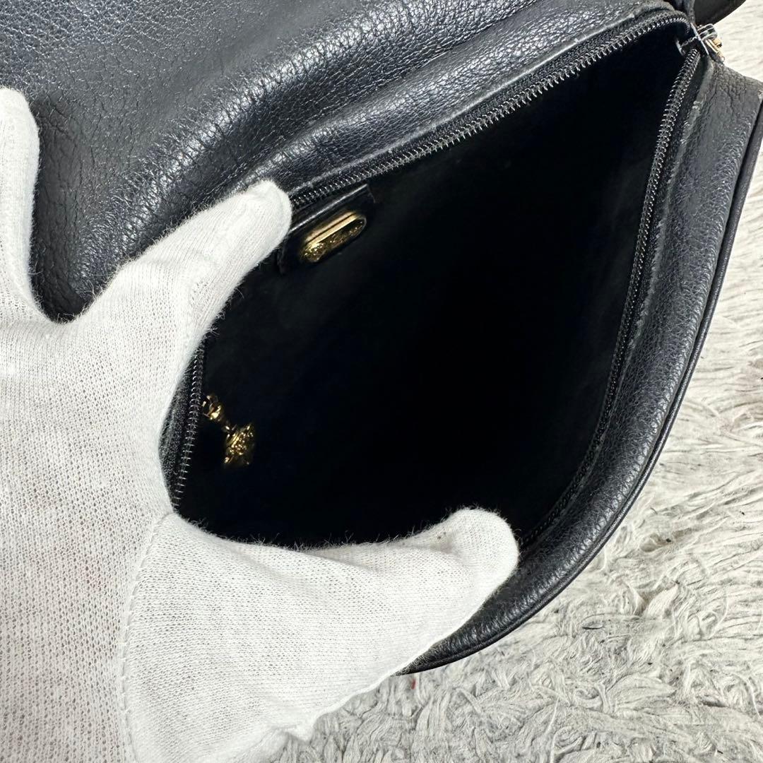 希少 オールドグッチ レザー ショルダーバッグ インターロッキング ブラック 黒