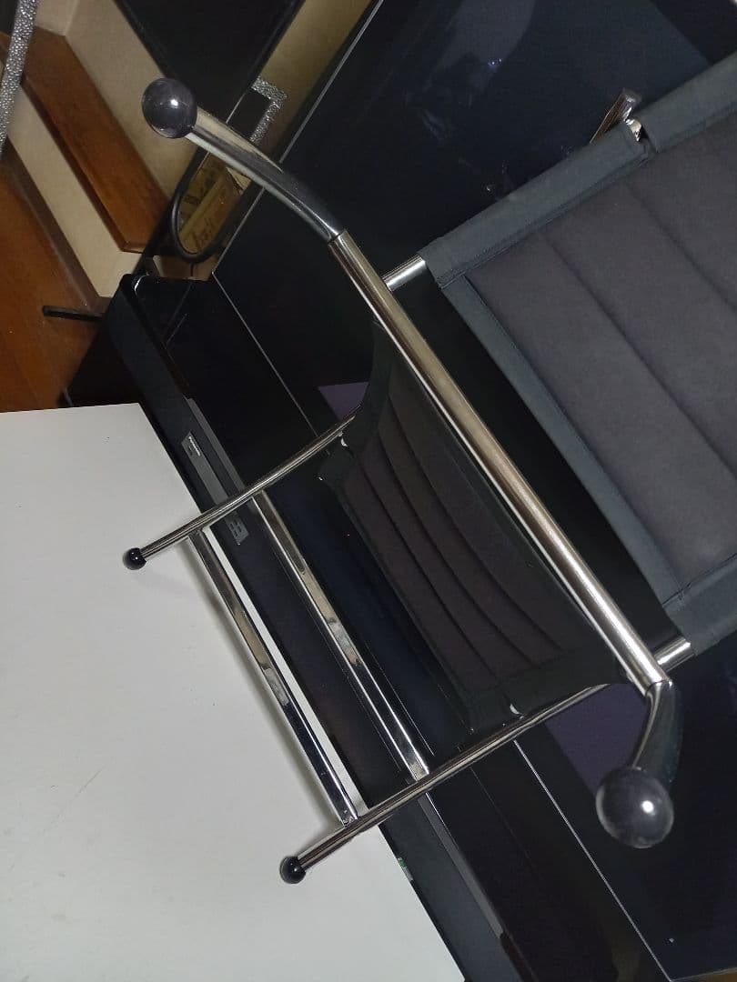 1970's　スペースエイジ　パーソナル　チェア　ポストモダン　ブラック　メタル