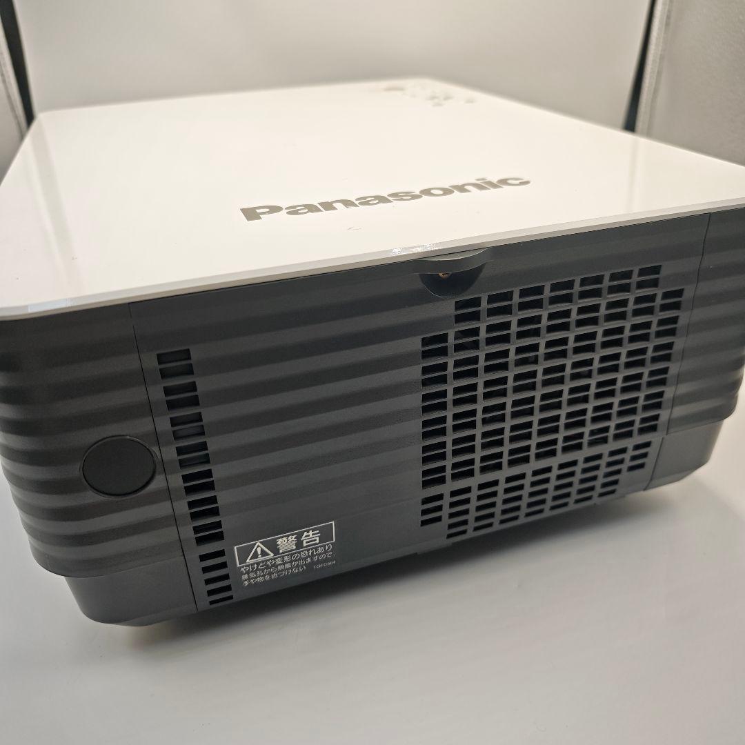 【美品】PANASONIC TH-D3500 リモコン付き 3500ルーメン