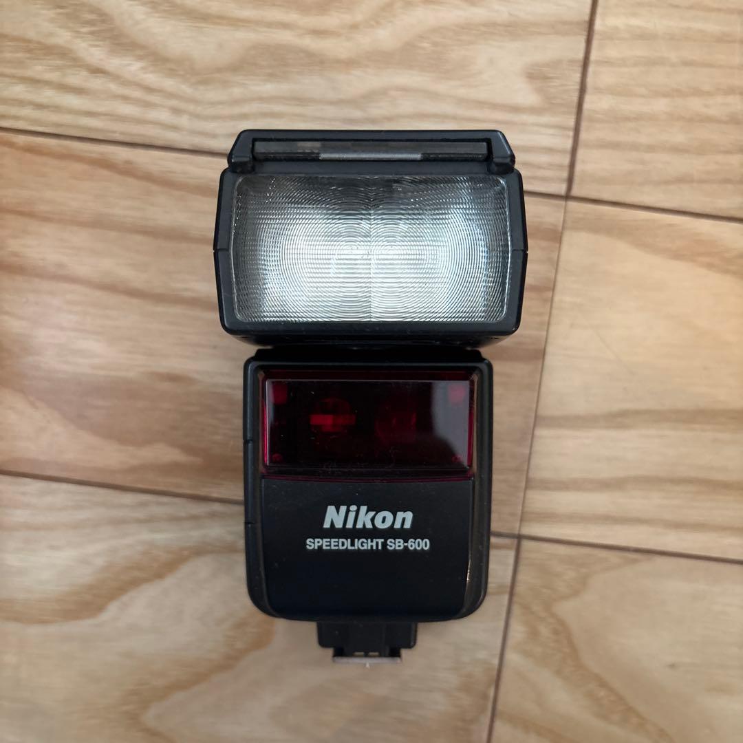 Nikon SPEEDLIGHT SB-600 フラッシュ