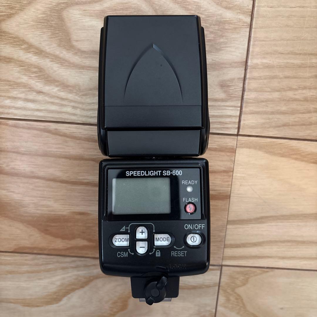 Nikon SPEEDLIGHT SB-600 フラッシュ