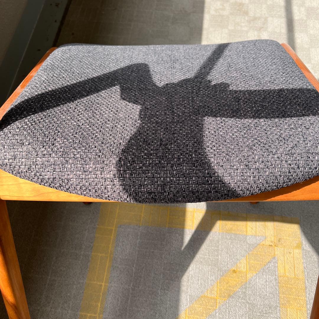 SiKIファニチャー ユナ ブラックチェリー オイル仕上げ、背面傷あり