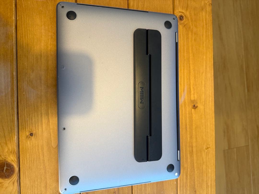 美品 MacBook Pro A2251 2020 i5//16GB/512GB