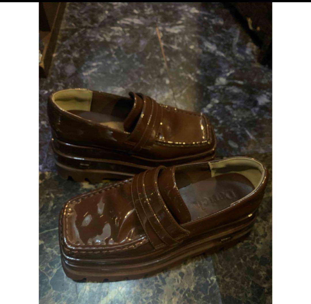 〆　Darich ダーリッチ エナメルプラットフォームローファー ブラウン 靴