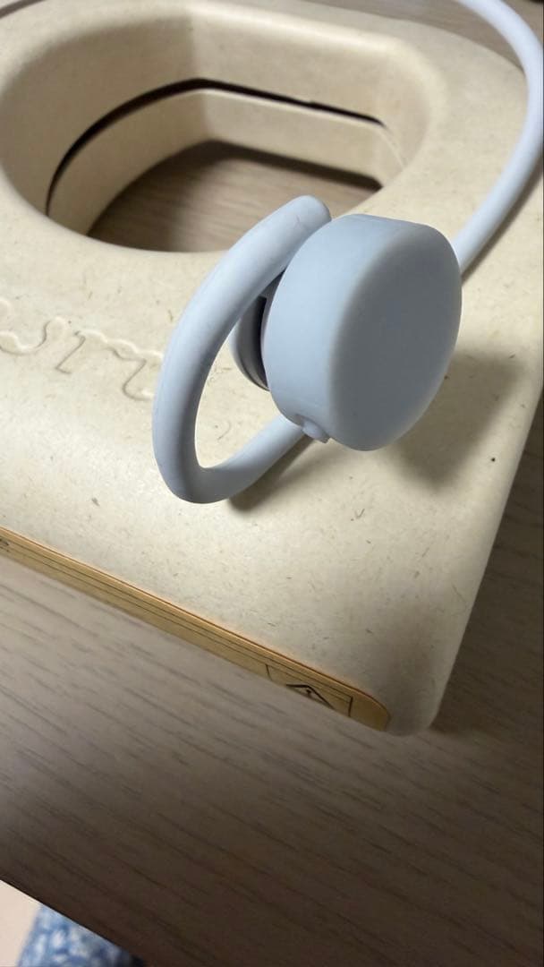 nwm GO ワイヤレスイヤホン ホワイト